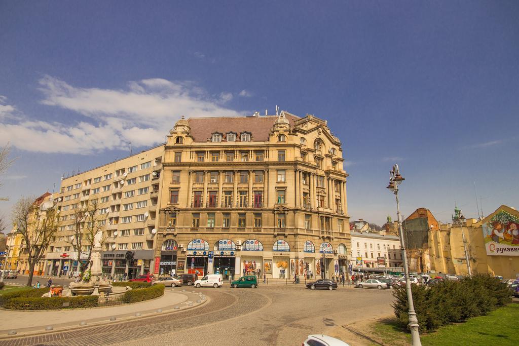 إلفيف Guest House Adam Mickiewicz المظهر الخارجي الصورة